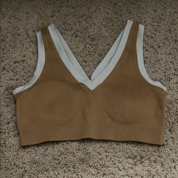 aerie offline Tan Ribbed Padded V-Neck Crop Top - Picture 1 of 2